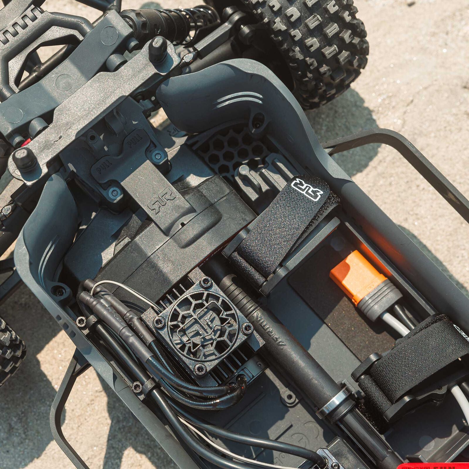 Arrma Senton™ 223S BLX 1/10 Brushless RTR 4X4 Short Course Truck (Yellow) w/SLT3 2.4GHz Radio & DSC