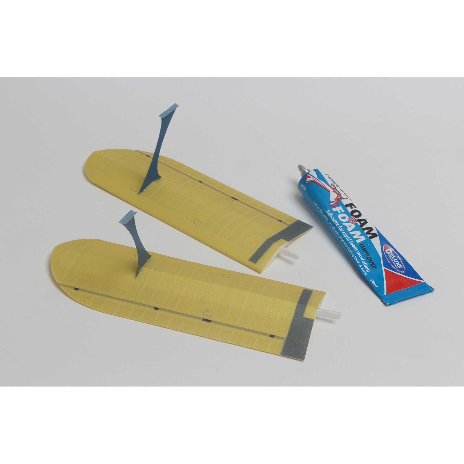 DELUXE Foam 2 Foam, Foam Safe Glue 50ml: EPO, EPS, Wood # DLMAD34