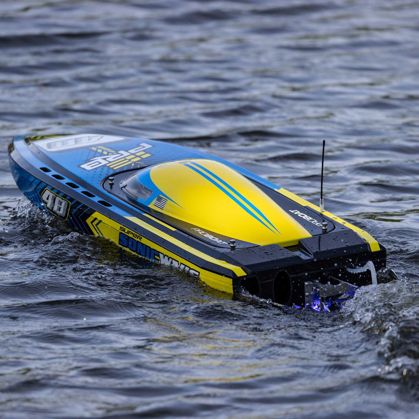 Pro Boat Super Sonicwake 48" 8S Brushless Deep-V RTR Self-Righting Boat w/DX3 2.4GHz Radio