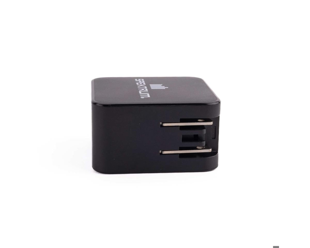 Spektrum RC 65W USB-C GaN Power Supply w/Type-C Charge Cable