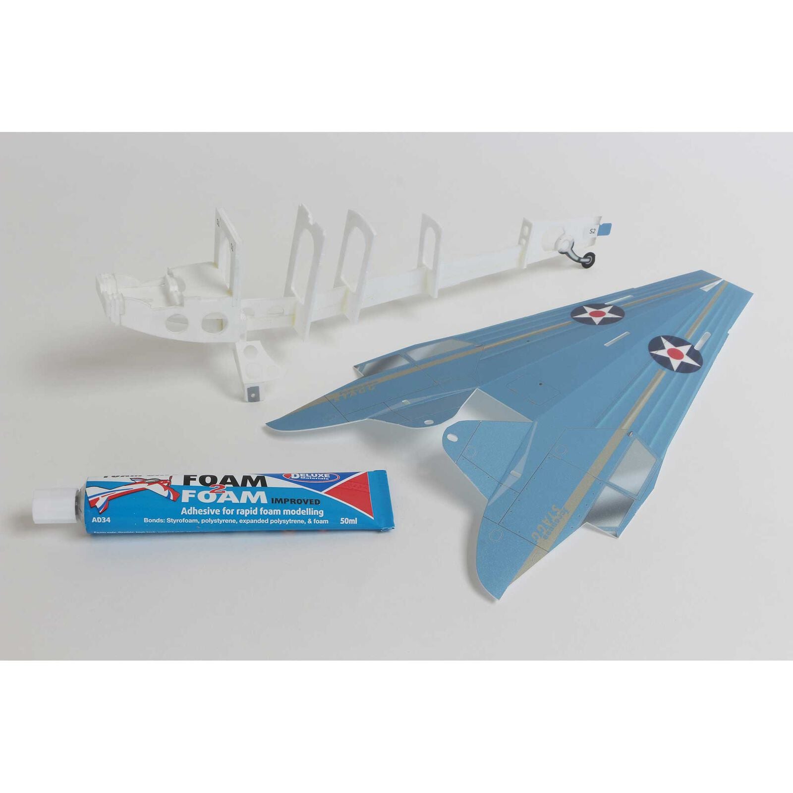 DELUXE Foam 2 Foam, Foam Safe Glue 50ml: EPO, EPS, Wood # DLMAD34