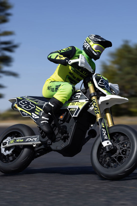 Losi Promoto-SM FXR Supermoto RTR 1/4 Brushless Motorcycle (White/FRX) w/2.4GHz Radio, Battery & Charger