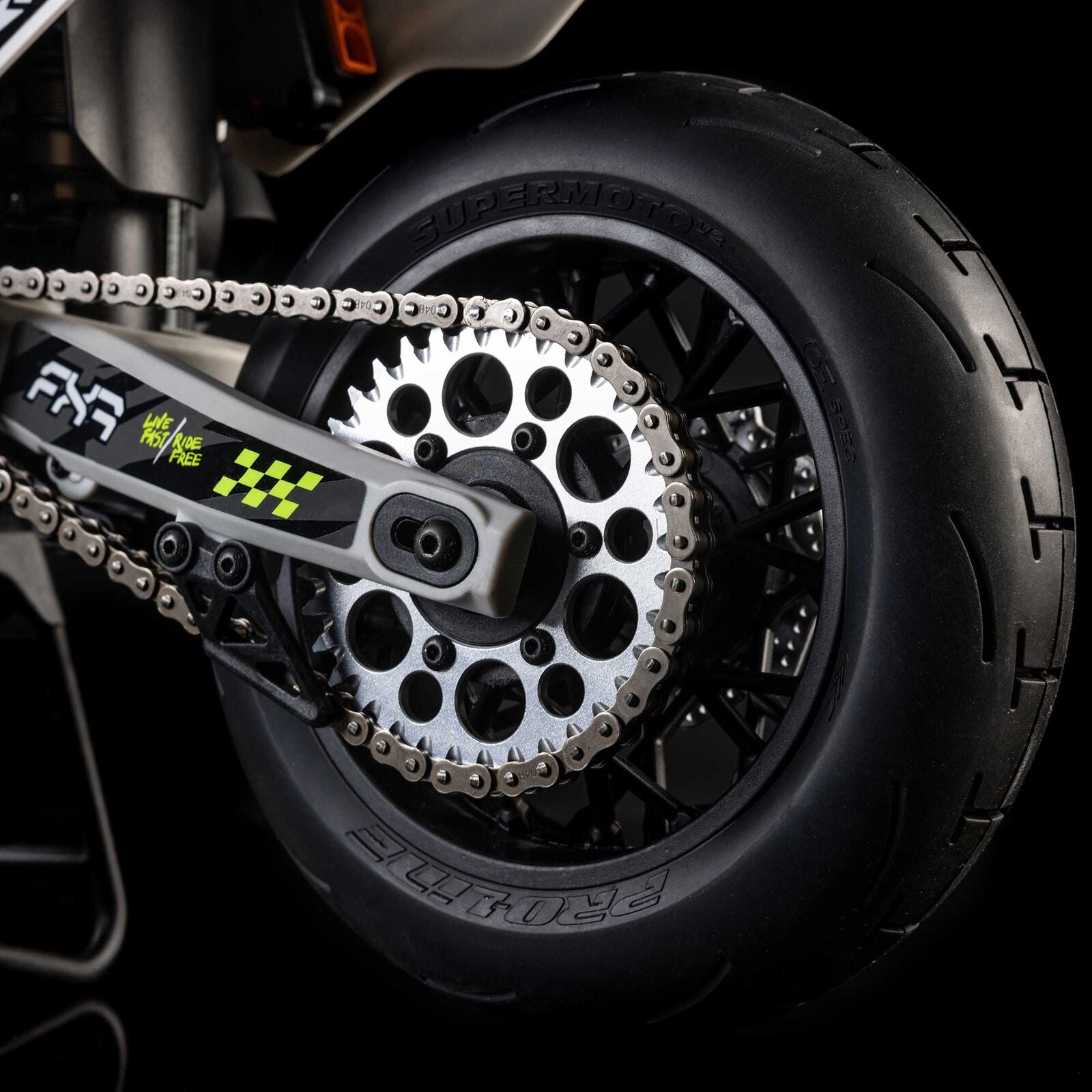Losi Promoto-SM FXR Supermoto RTR 1/4 Brushless Motorcycle (White/FRX) w/2.4GHz Radio, Battery & Charger