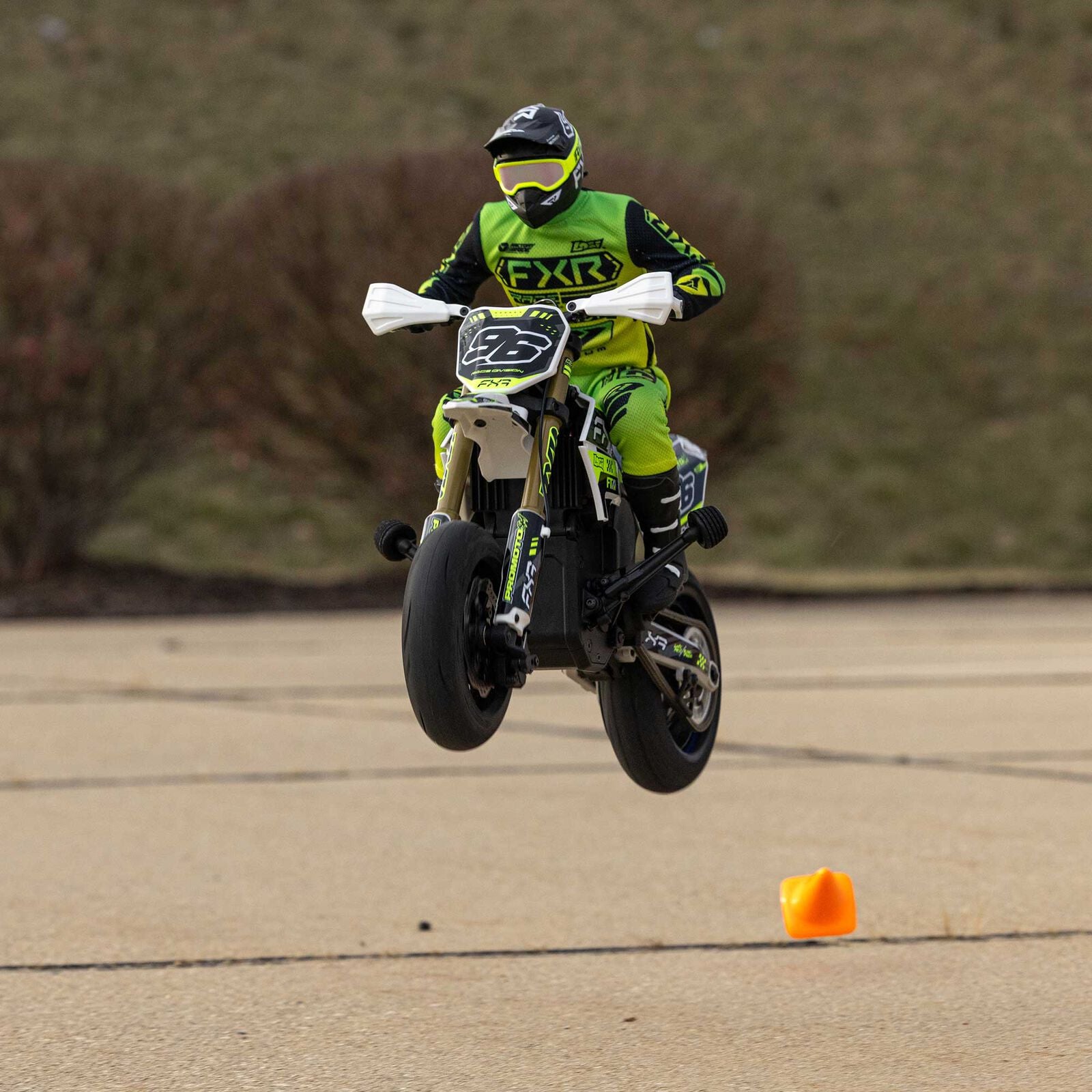 Losi Promoto-SM FXR Supermoto RTR 1/4 Brushless Motorcycle (White/FRX) w/2.4GHz Radio, Battery & Charger