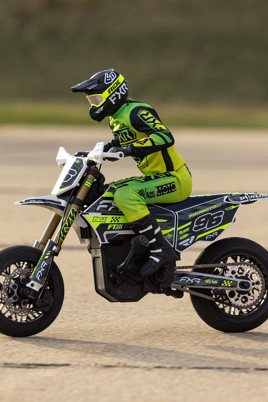Losi Promoto-SM FXR Supermoto RTR 1/4 Brushless Motorcycle (White/FRX) w/2.4GHz Radio, Battery & Charger