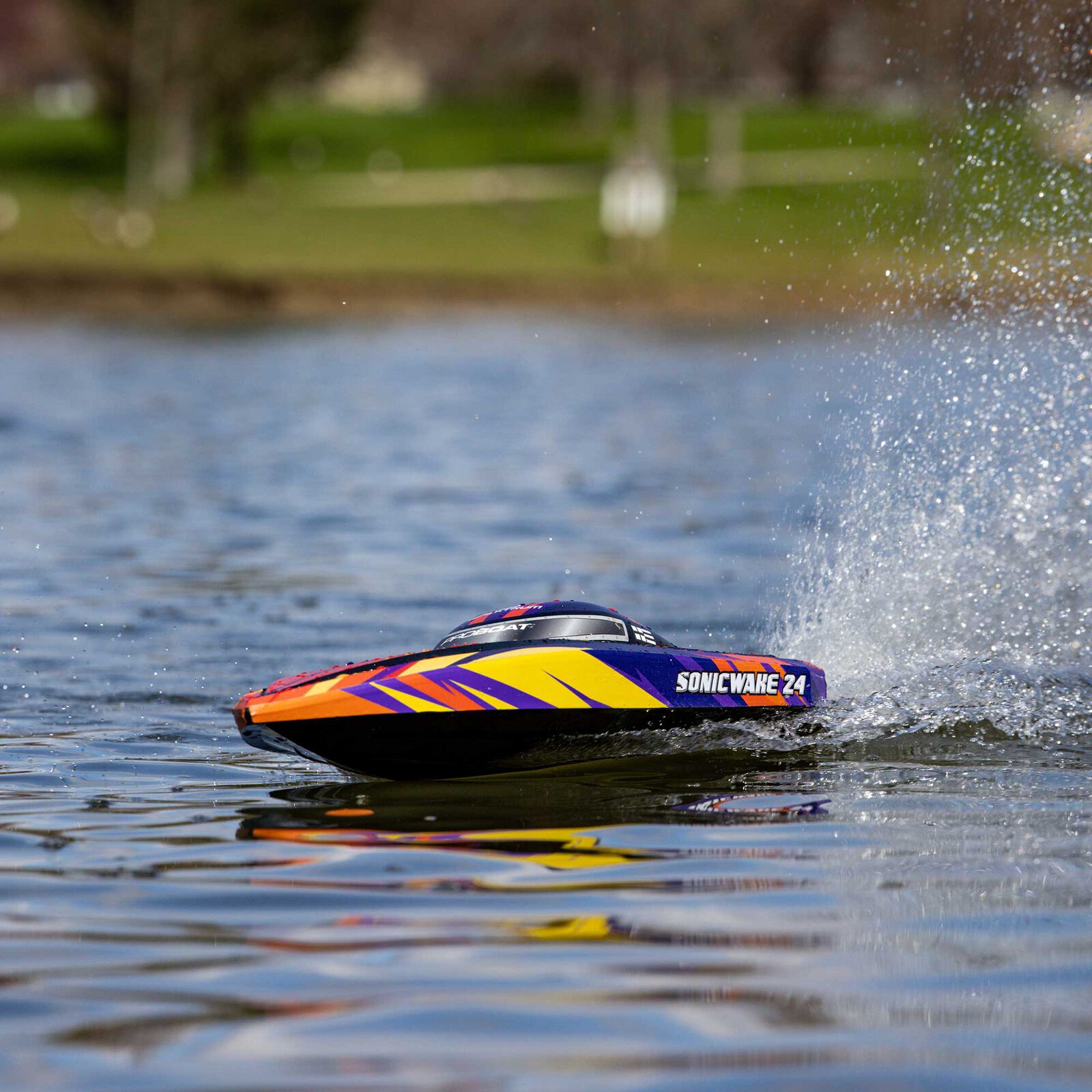 Pro Boat(Red) Sonicwake 24” Self-Righting Brushless Deep-V RTR
