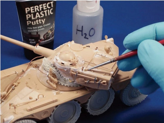 Deluxe Materials Perfect Plastic Putty Model Filler 40ml