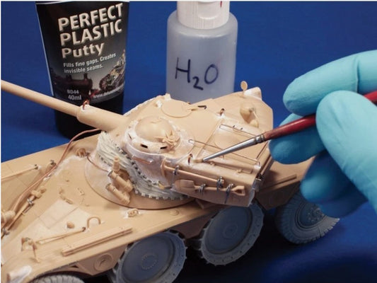 Deluxe Materials Perfect Plastic Putty Model Filler 40ml