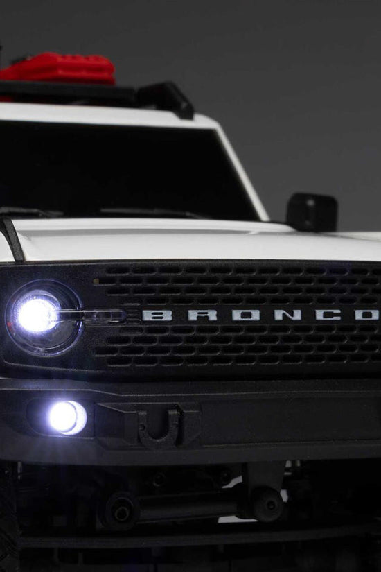 Axial 1/24 SCX24 Ford Bronco 4X4 RTR Brushed Rock Crawler White