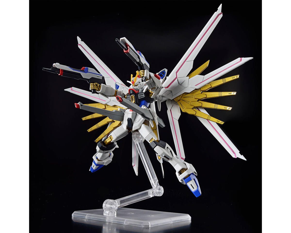 Bandai HGCE 1/144 #250 Mighty Strike Freedom Gundam "Gundam SEED Freedom" Model