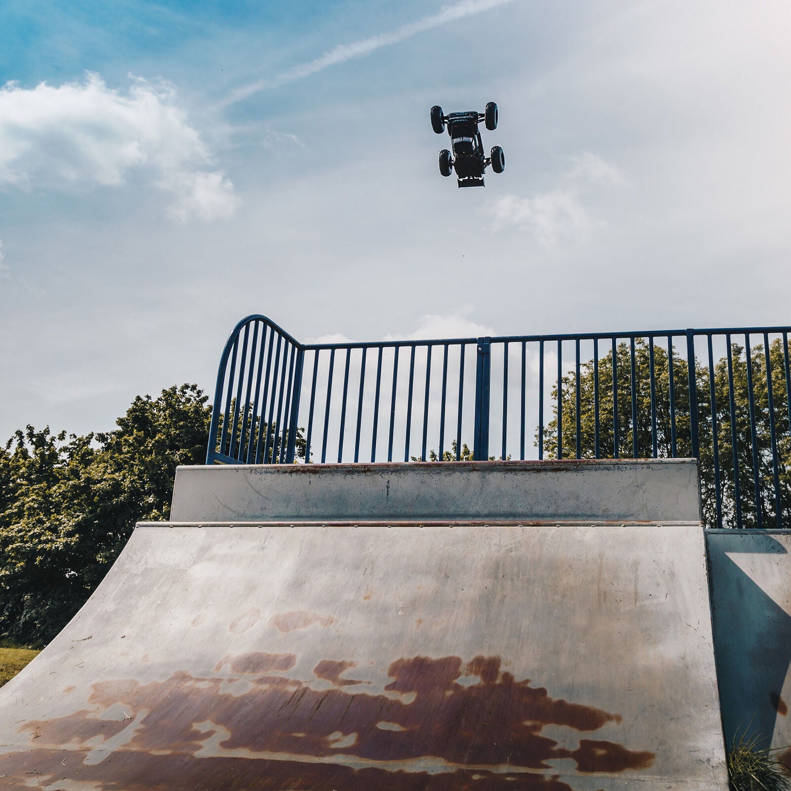 Arrma Notorious 6S BLX Brushless RTR 1/8 Monster Stunt Truck (Black) (V5) w/SLT3 2.4GHz Radio