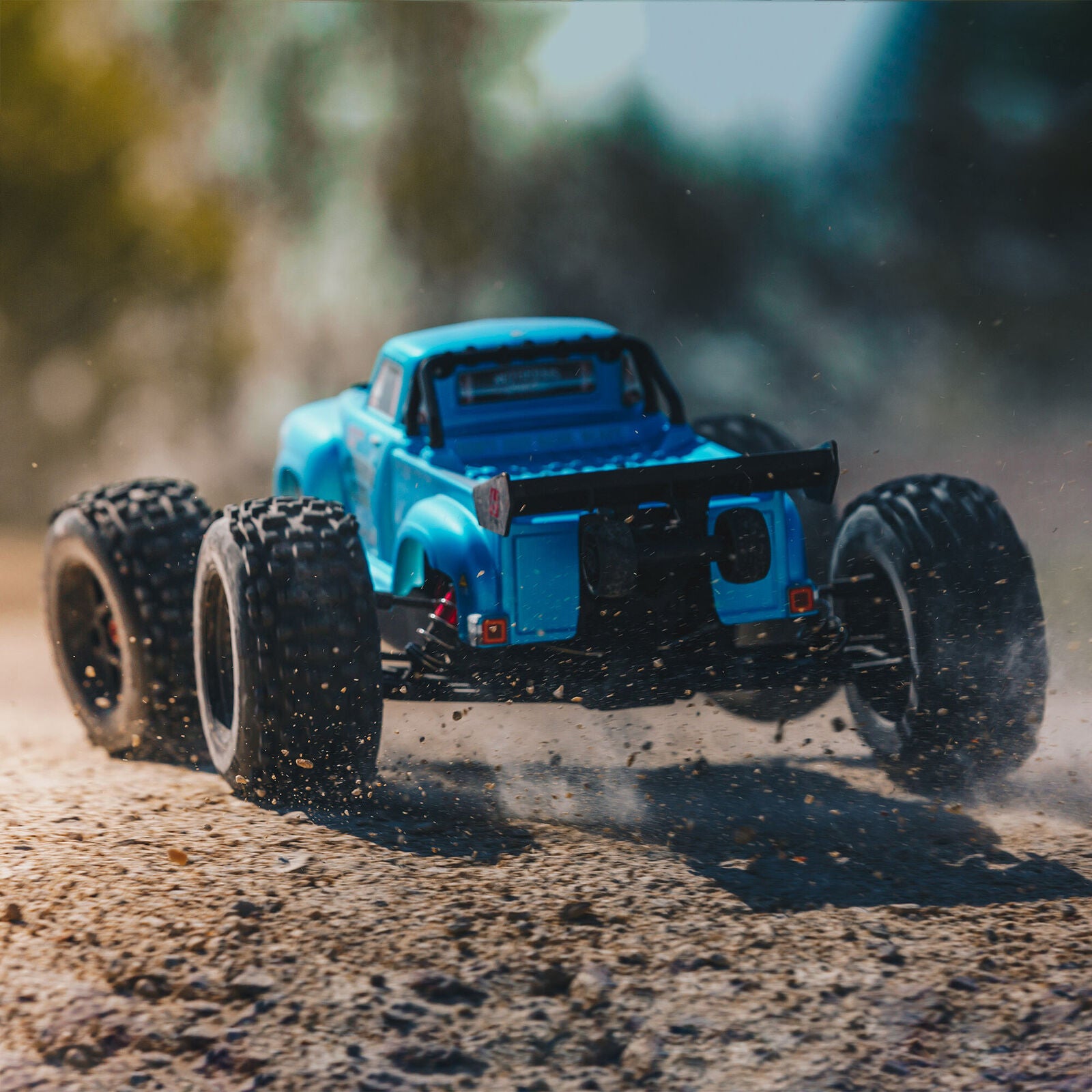 Arrma Notorious 6S BLX Brushless RTR 1/8 Monster Stunt Truck (Blue) (V5) w/SLT3 2.4GHz Radio